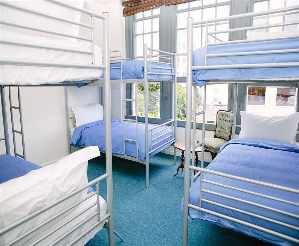 The Station Accommodation Auckland Extérieur photo